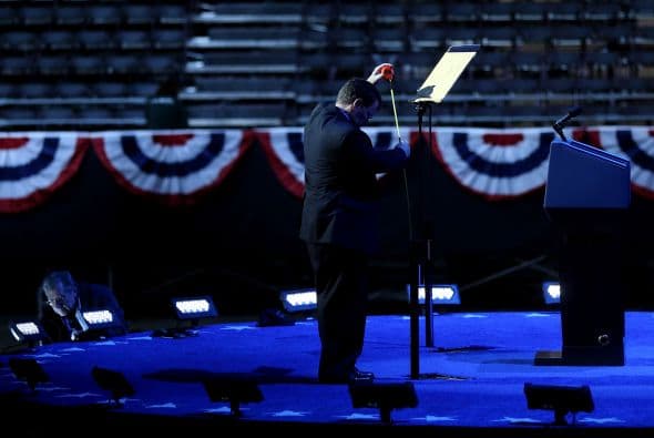 En esta sede fue donde festejó su victoria de 2008 con un histórico acto multitudinario que se estima congregó a unos 240 mil simpatizantes en el parque Grant junto al lago Michigan.