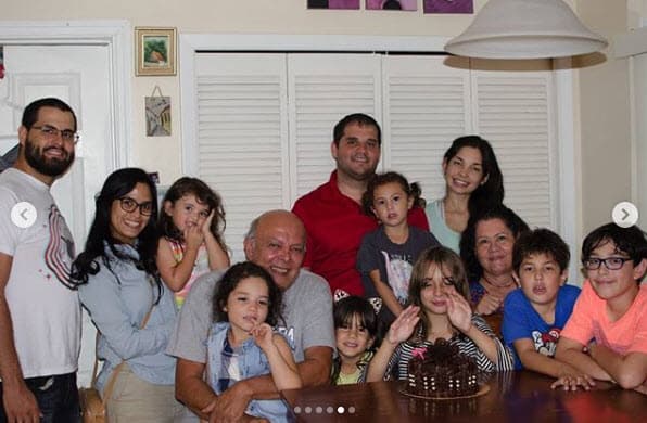 El pasado 1 de octubre la exreina de belleza habría cumplido 
<b>36 años </b>y sus familiares la recordaron con fotografías en redes sociales. Además, se reunieron para
<b> brindar en su memoria.</b>
<br>