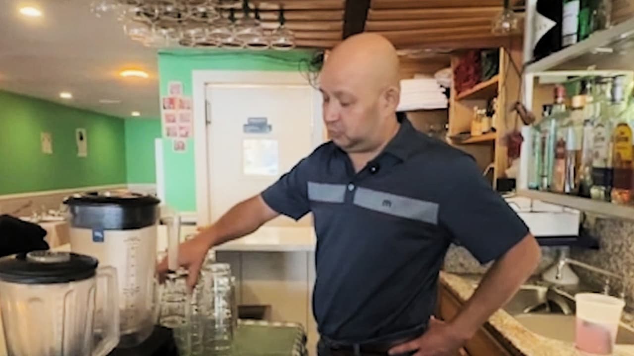 Proponen aumentar salario mínimo en Washington DC: esto opinan dueños de negocios y trabajadores