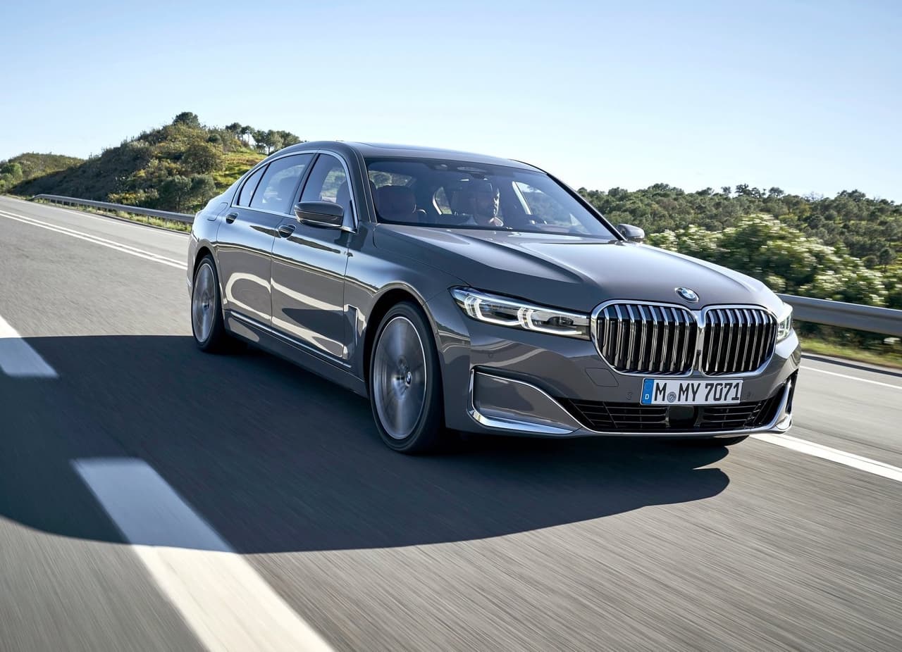 <b>Prima anual promedio para una unidad con 1 año de uso:</b> 3,159 dólares
<br>
<br>
<b>Prima anual promedio para una unidad con 5 años de uso: </b>2,860 dólares