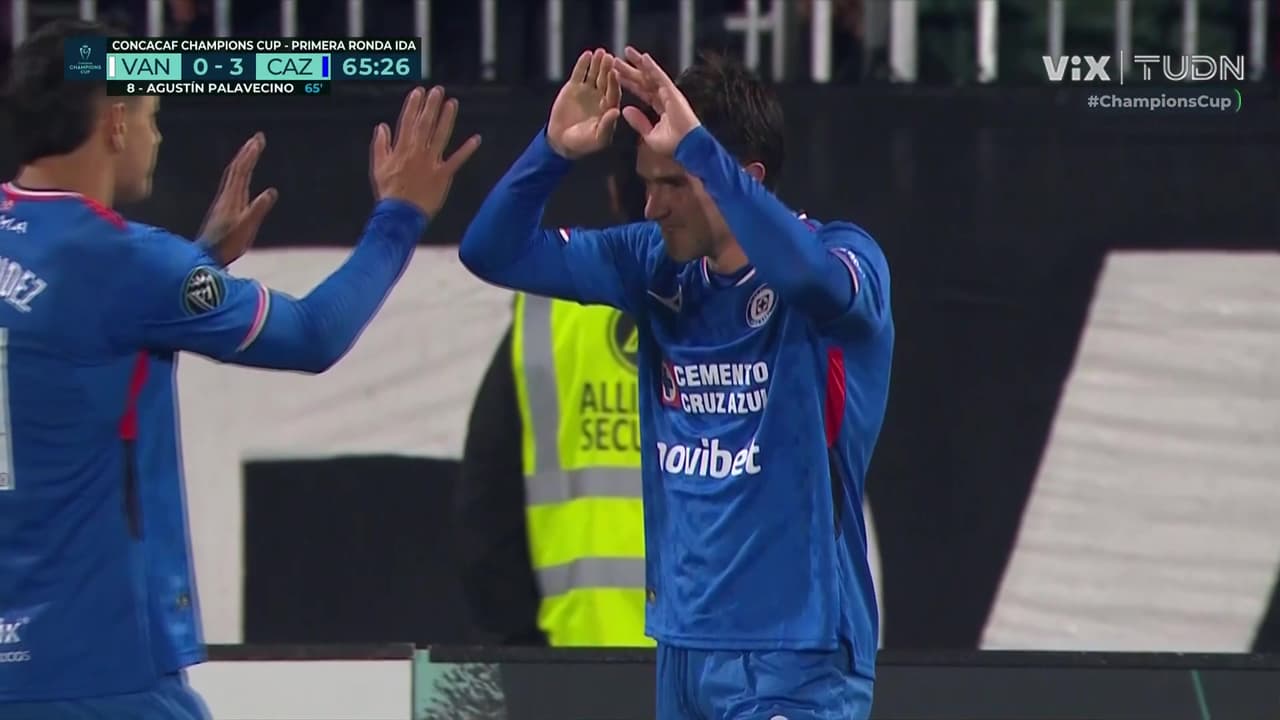 ¡Agustín Palavecino se pone el traje y define con elegancia la goleada de Cruz Azul!