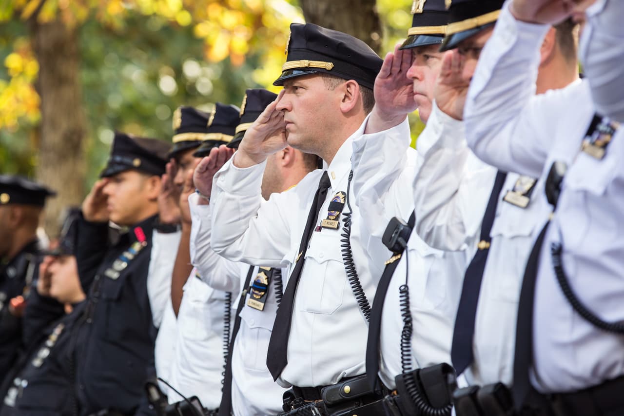 El sistema obsoleto de salarios en la policía que limita la lucha contra la MS-13 en Long Island 