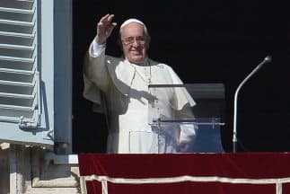 El papa Francisco recordó el 25º aniversario de la caída del Muro de Berlín.