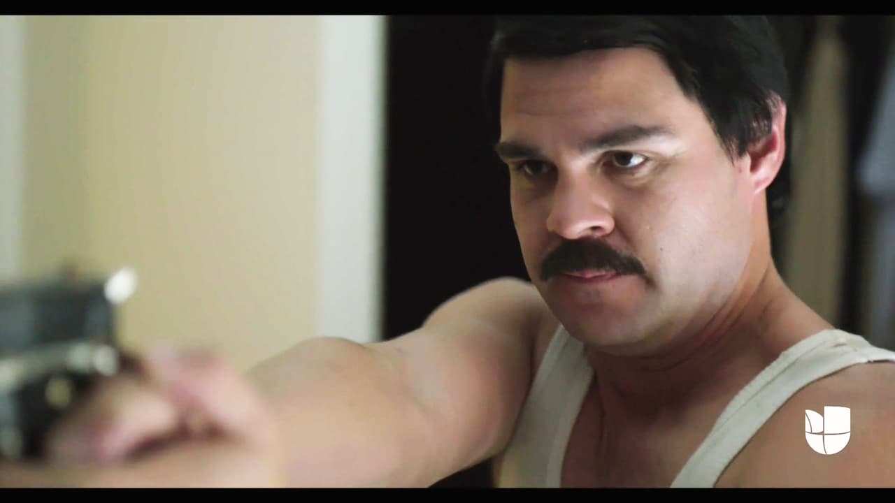 Al verse sin salida, Guzmán Loera se escondió en el baño e intentó defenderse.