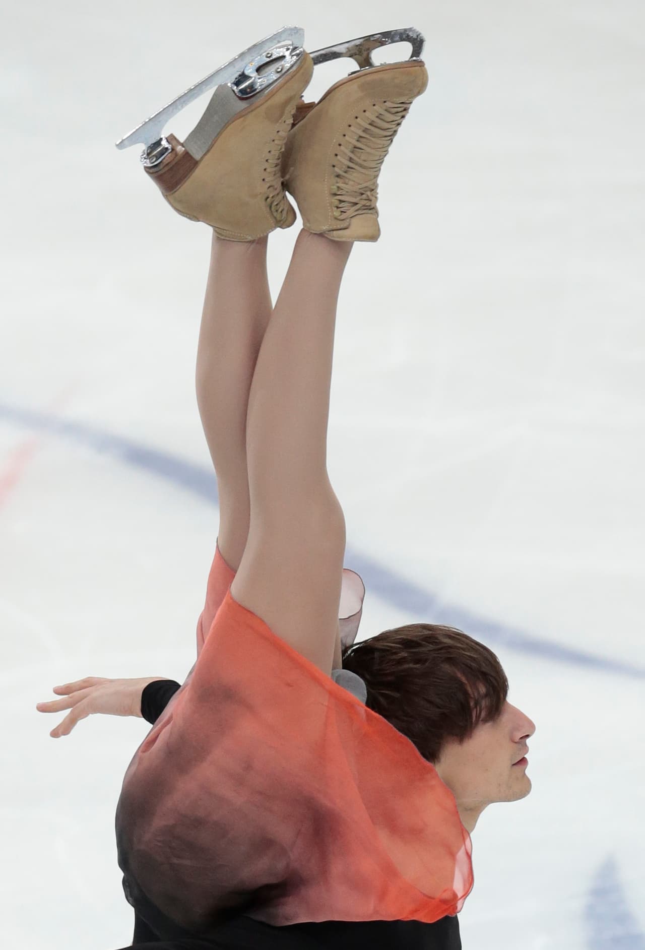 Se necesita de mucha práctica para que movimientos de alto riesgo luzcan con mucha naturalidad.