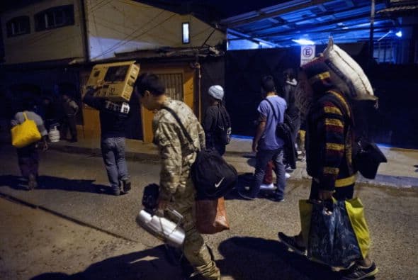 Con el bono también podrán adquirir artículos de primera necesidad.