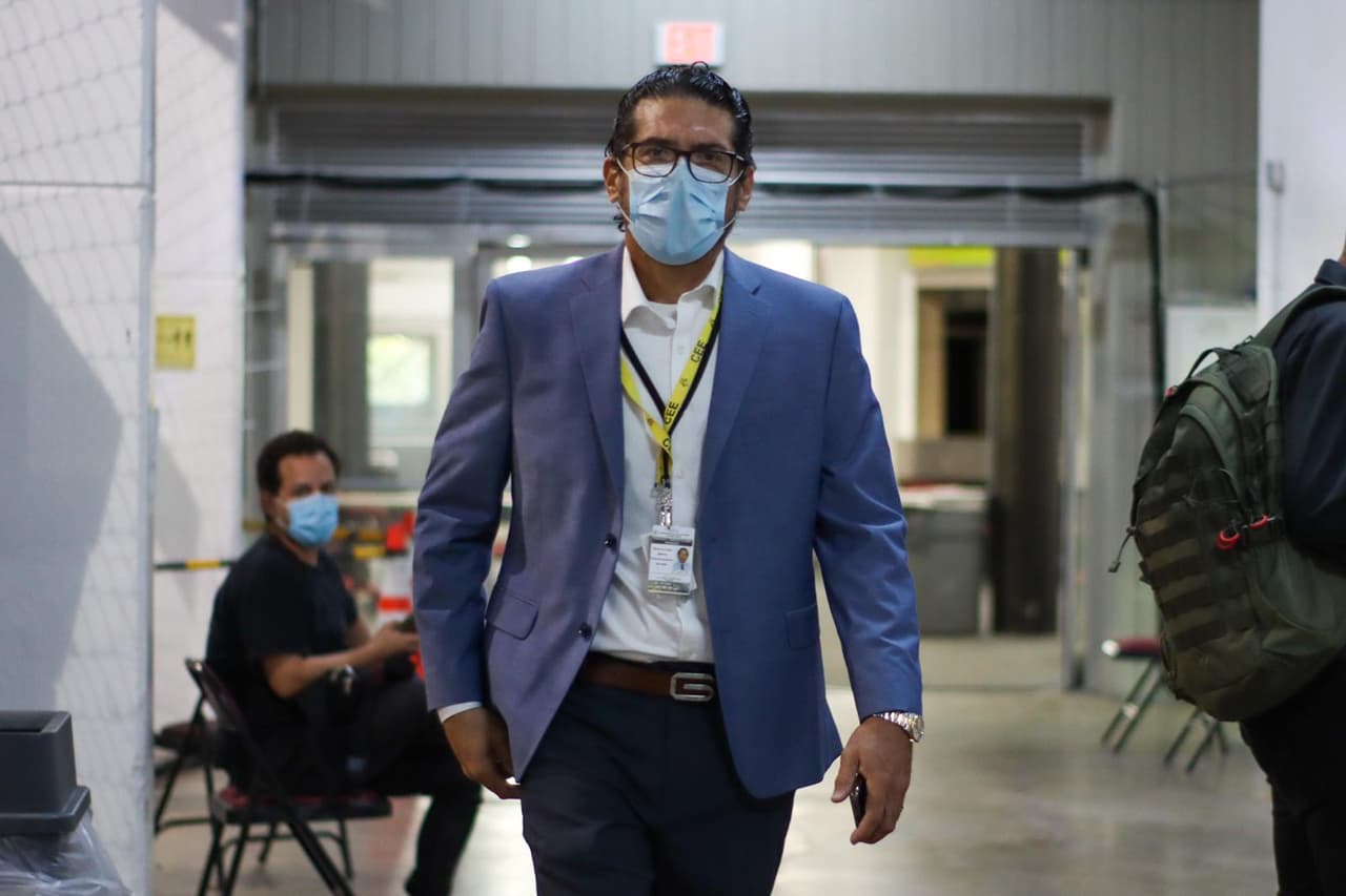 CEE da 48 horas a comisionados electorales para decidir si van a recuento del voto adelantado