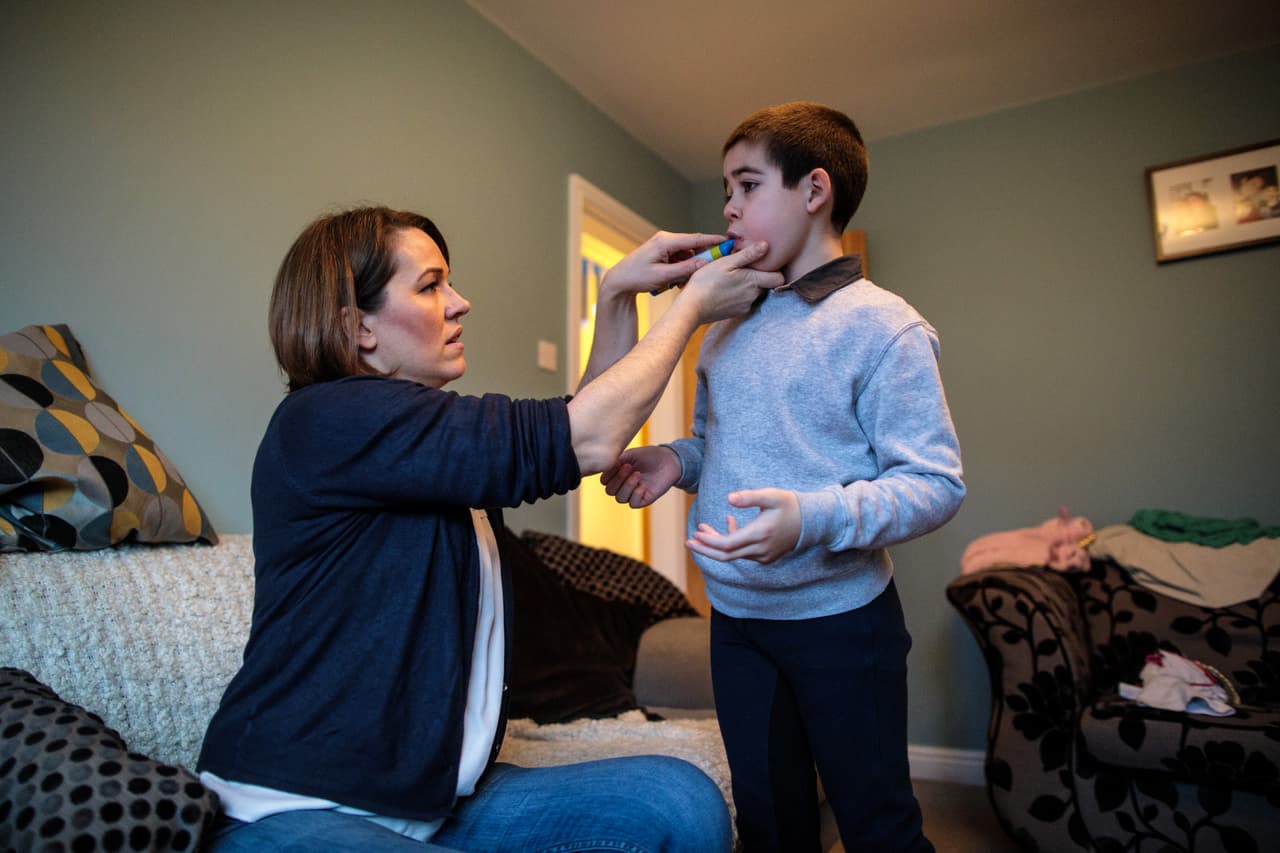 Si a las madres amas de casa se les pagara un salario, sería alrededor de $162,000 al año