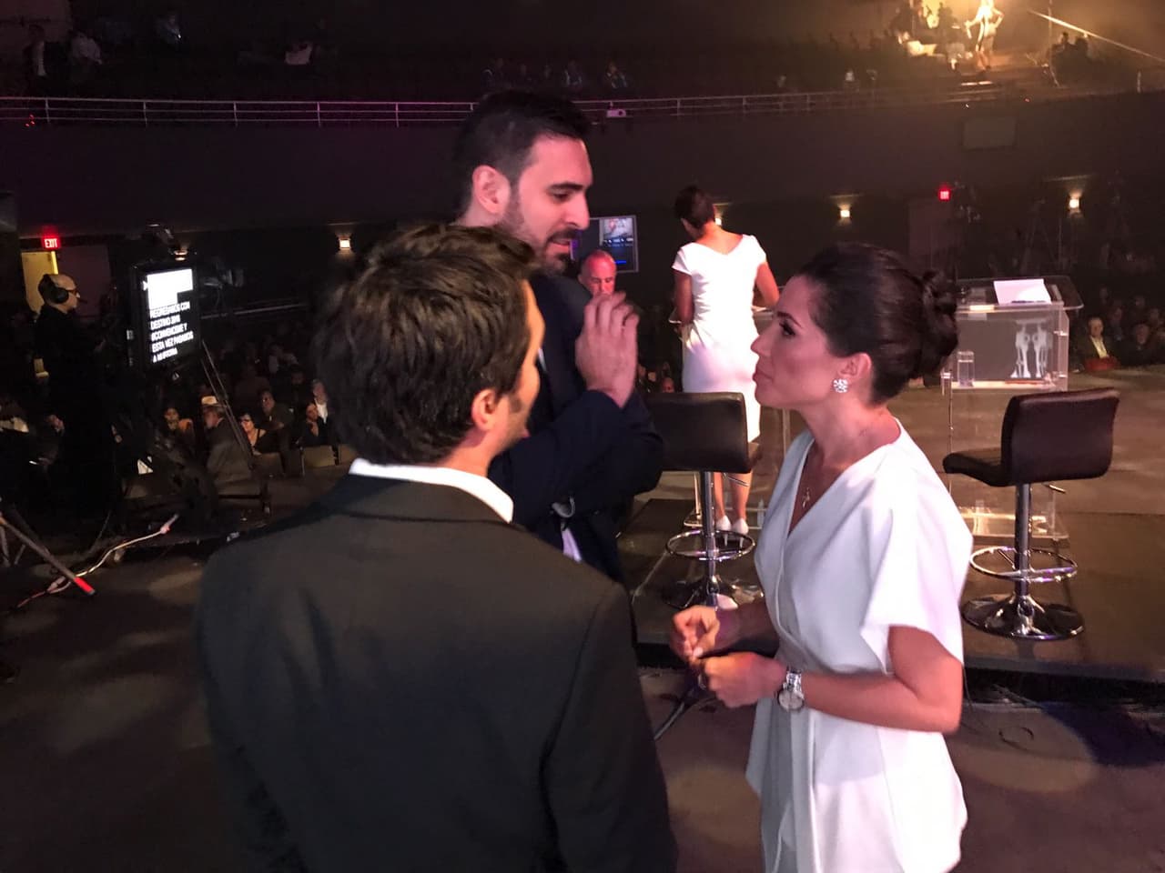 El último y decisivo debate entre los candidatos a la Gobernación puso cara a cara a todos los candidatos que buscar llegar a Fortaleza. Mira el backstage.