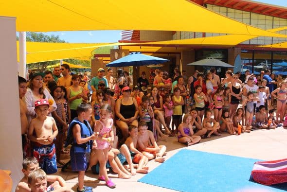 Una tremenda "Fiesta de Verano" disfrutaron cientos de personas en "Wet 'n' Wild, donde estuvieron presentes los talentos de nuestras emisoras de Uforia. 