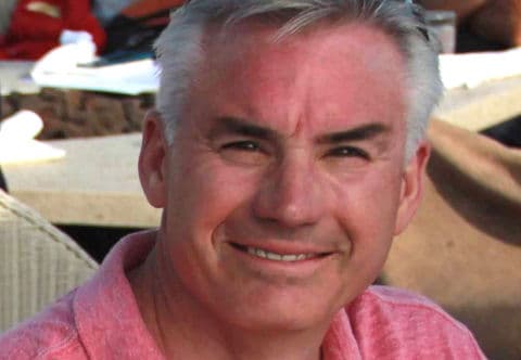 Fiscal de California es arrestado y acusado por posesión de pornografía infantil