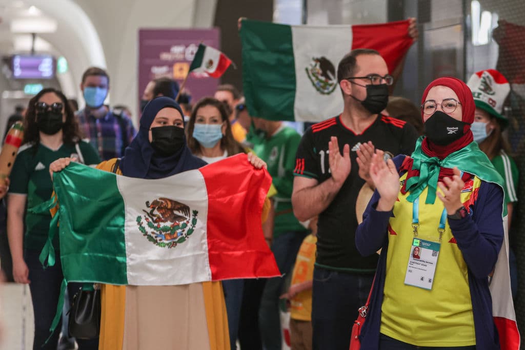 Los seguidores del representante de la Concacaf se hicieron presentes en el metro de Doha.