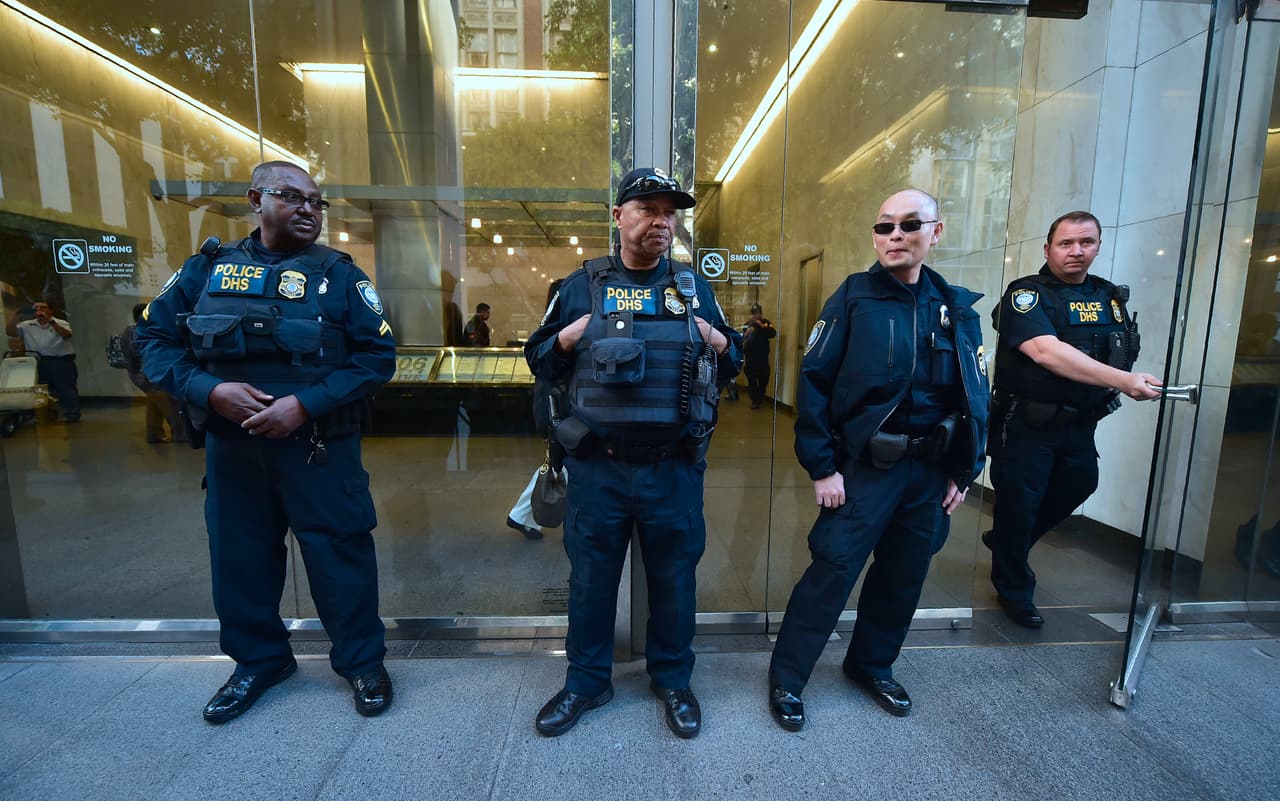 Gobierno limita arrestos o redadas de inmigrantes en tribunales de justicia