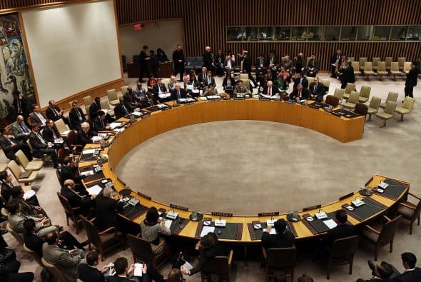 La reunión del Consejo de Seguridad de la ONU se realizó en la ciudad de Nueva York y a las sanciones que ya se habían imputado contra Corea del Norte se suman nuevas medidas de carácter financiero. La resolución sanciona por primera vez las "actividades ilícitas del personal diplomático" norcoreano, las relaciones exteriores de sus bancos y las "transferencias ilícitas de dinero en efectivo", y endurece las restricciones de viaje a funcionarios norcoreanos.