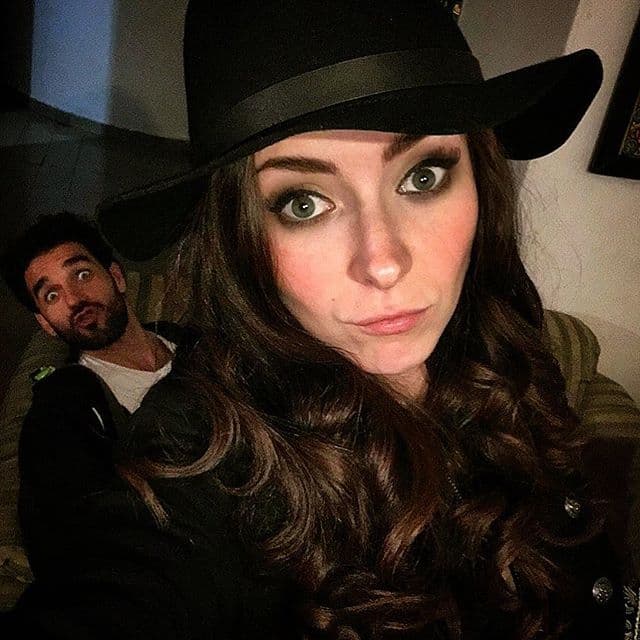 Por otro lado, la actriz también confesó que no ha sido posible organizar las fechas para que la familia de Marcus pueda estar presente en un momento tan importante. “