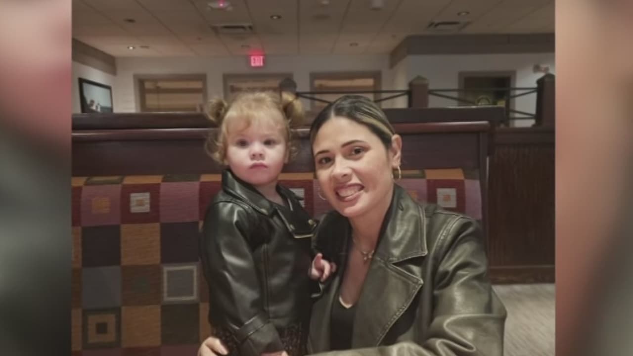 Durante los poco más de 5 años que vivió en Estados Unidos, esta 
<b>inmigrante cubana se dedicó a estudiar y trabajar</b>. Se preparó para cuidar a niños con autismo y también 
<b>se graduó como</b> 
<b>asistente de enfermería</b>.
<br>
<br>En 2021, se casó con el emprendedor cubanoamericano 
<b>Carlos Valle</b> y a finales de 2023, después de muchas complicaciones médicas, se convirtieron en los padres de Kailyn. Tan reciente como 
<b>en enero de este año, la familia estrenó su casa</b> en Tampa.