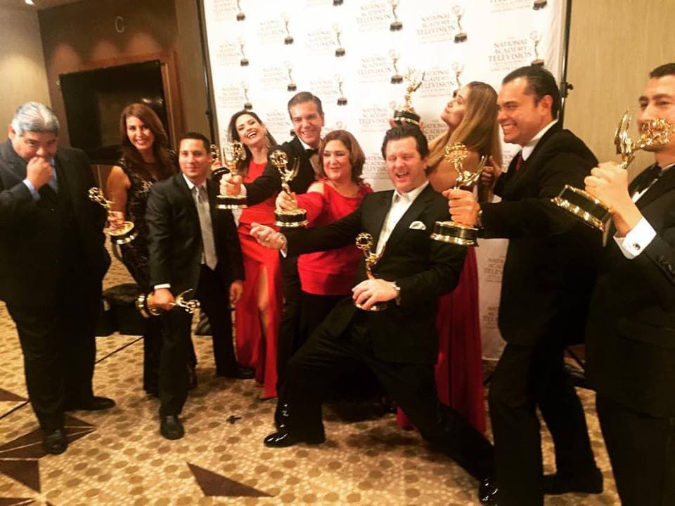 Noticias 45 recibe 20 estatuillas en premios EMMY de periodismo