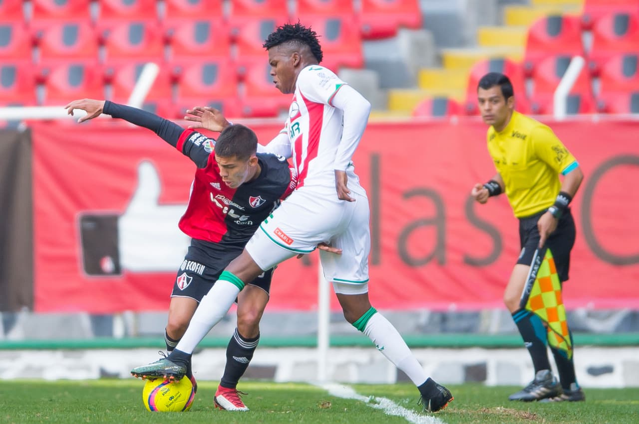 Necaxa: Bryan De Jesús, 1 juego 5 minutos.