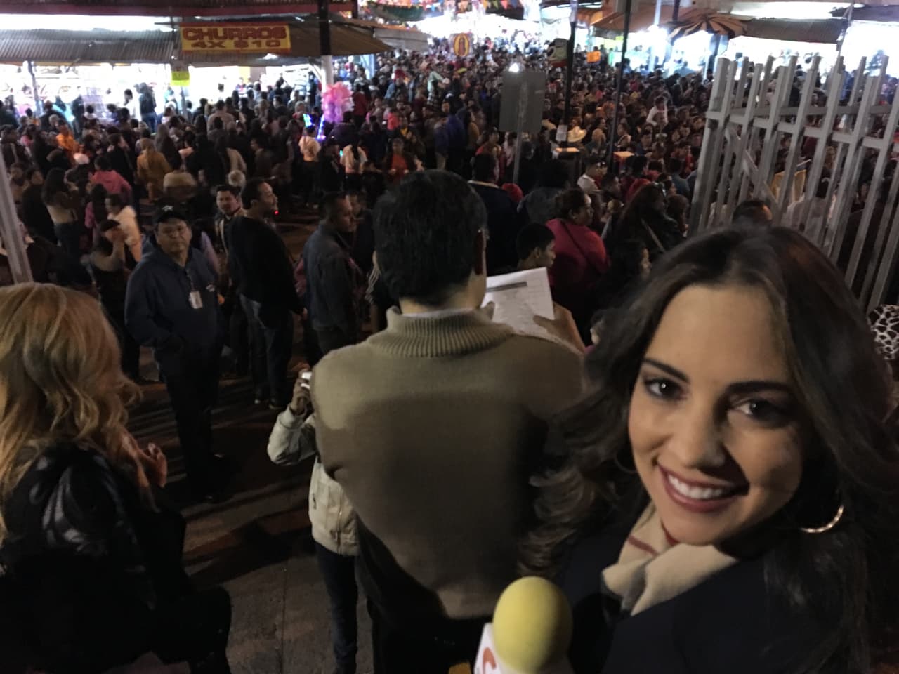 Muchas son las personas que con fe visitan a la Guadalupana.