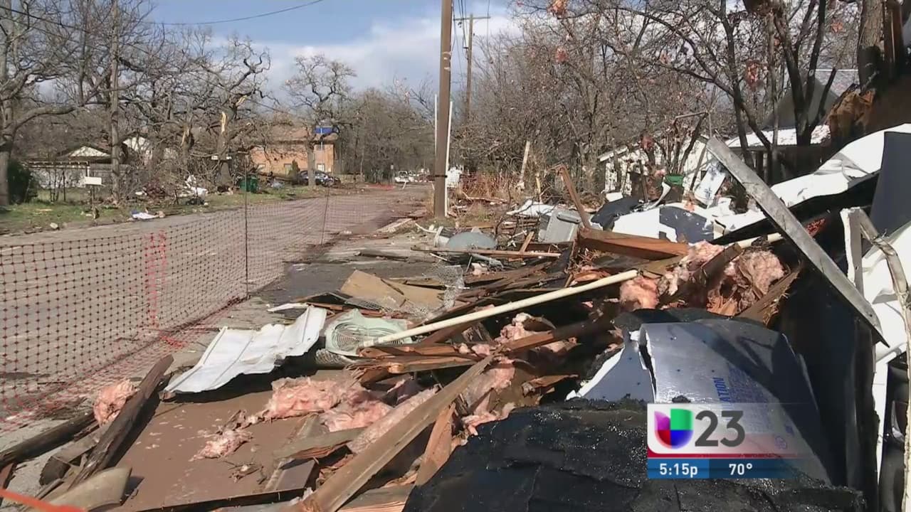 Además de granizo, inundaciones repentinas y múltiples daños en viviendas y negocios