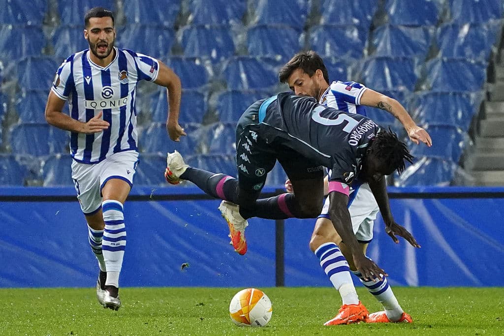 Napoli se lleva la victoria ante la Real Sociedad por la mínima. Los de Gatusso se llevan los tres puntos, pero siguen segundos en la tabla de grupo. Un partido polémico pero finalmente Matteo Politano se asegura de darle el gane su equipo durante la segunda jornada de la Europa League