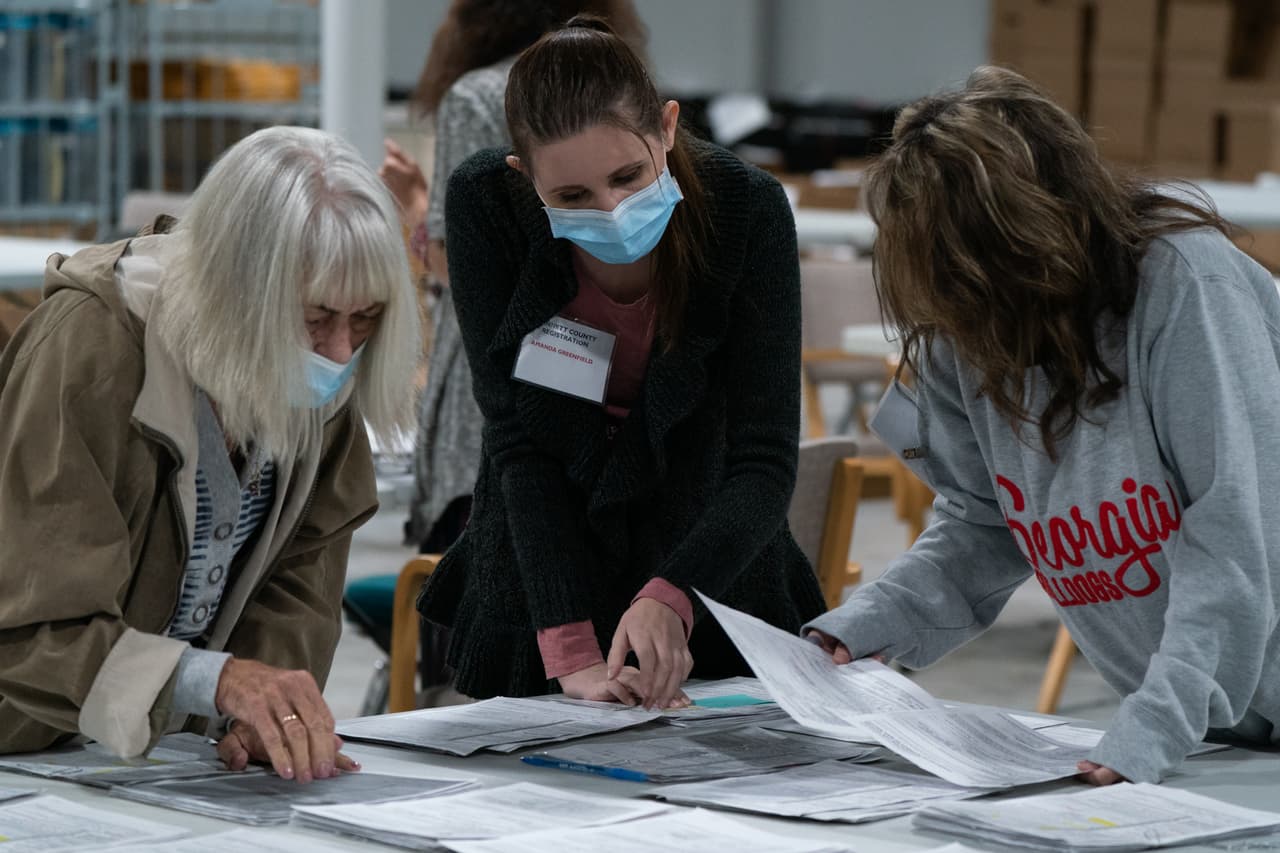 Los estados reportan una elección sin problemas, pese a la pandemia y a las quejas infundadas de Trump