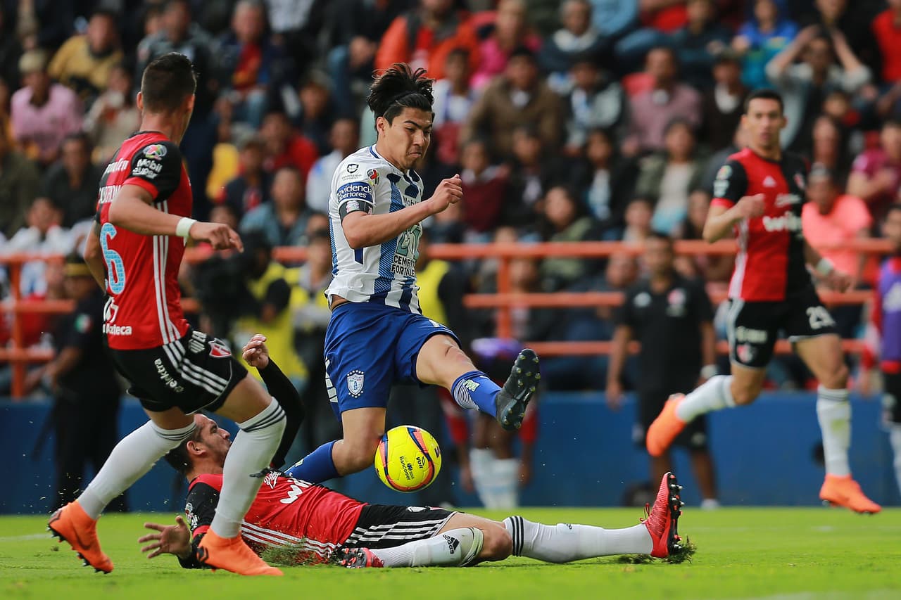 Erick Gutiérrez (Pachuca): solo será utilizado en caso de que algún otro jugador cause baja de último momento. En ese caso, debutaría aunque obvio no se sabe con qué número, eventualmente.