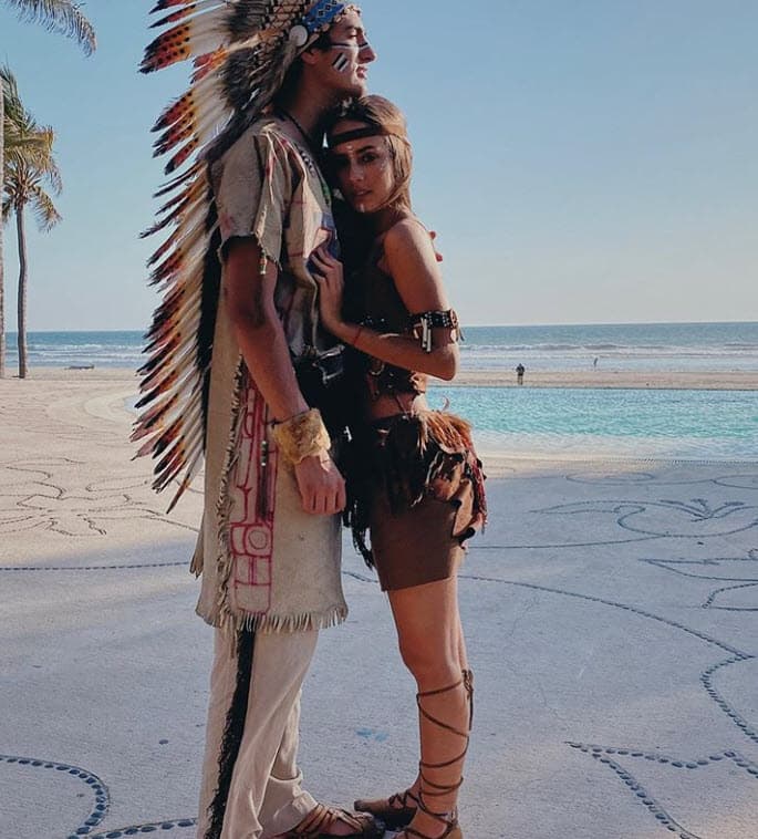 "Sigo con Azul, todavía... ya llevamos un año y un mes y vamos por más". 
<br>