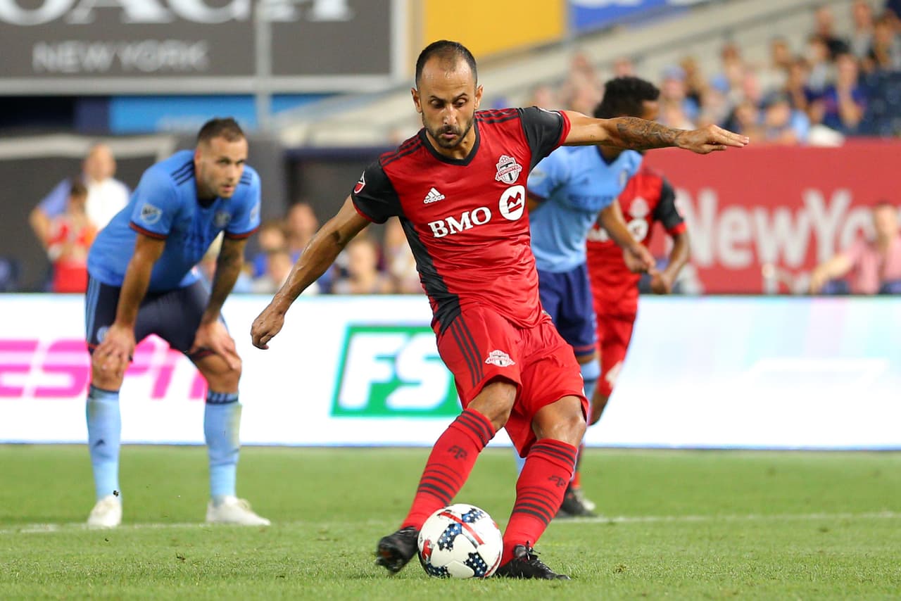 "En Toronto FC estamos orgullosos y felices de lo que hacemos", dijo Víctor Vázquez