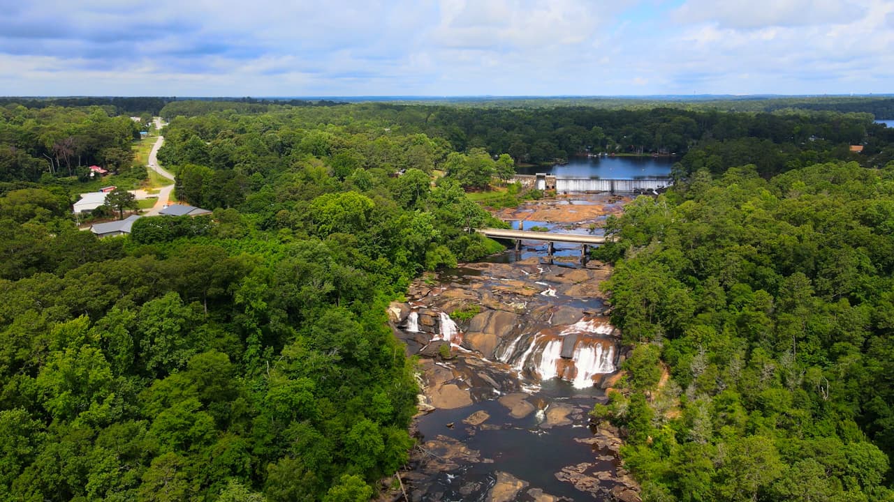 Según el Departamento de Recursos naturales, esta región era una importante zona industrial a inicios del siglo XIX.