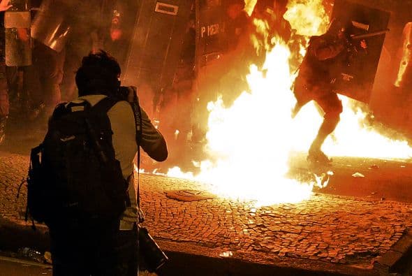 "Estamos a favor del estado laico. Somos libres y, por ello, hacemos esta intervención", han sostenido. (Con información de Eropa Press)