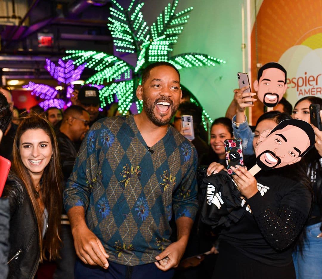 Los actores tuvieron un recibimiento muy especial por parte de decenas de fans que se dieron cita en el estudio de Despierta América.