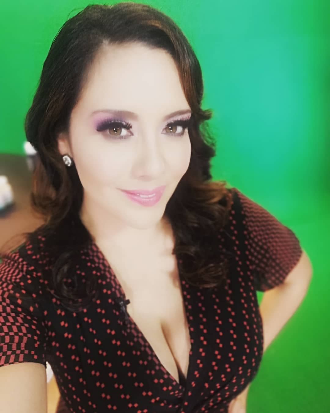 “Estoy muy molesta, voy a tener que dejar de trabajar porque no me van hacer la pruebas porque para ellos es fácil decir ‘vete a tu casa’, ajá ¿y mi trabajo? Soy sospechosa de Covid-19 y ¿si me pongo mal qué pasa, vete a tu casa y muérete en tu casa?”.