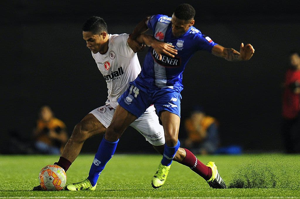 Anderson Santamaría (Puebla, México, izquierda).