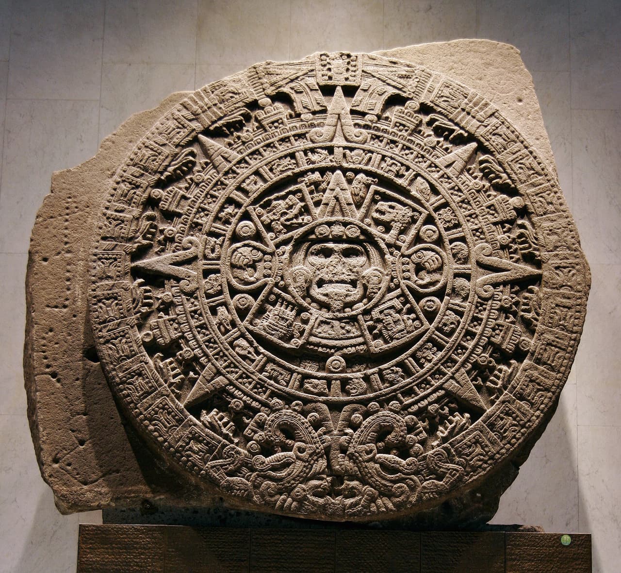 Museo Nacional de Antropología. La Ciudad de México tiene una gran variedad de opciones culturales, debes saber que cuenta con 160 museos.