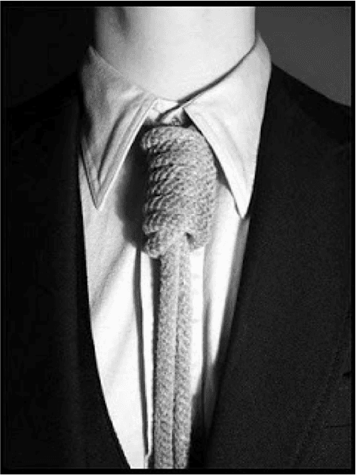 3. Nudo clásico: Atención a este. El experto en comportamiento paternal, nos recomienda que a papá que se vea usando este tipo de nudo, se le debe regalar una camisa de rayas o calcetines. Negros o vino tinto