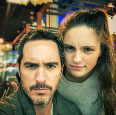 En esta ocasión, Mauricio publicó esta instantánea en compañía de la mayor de sus hijas. "Con mi guapa Lorenza. ¡Te amo!", escribió el actor el pasado 19 de septiembre.