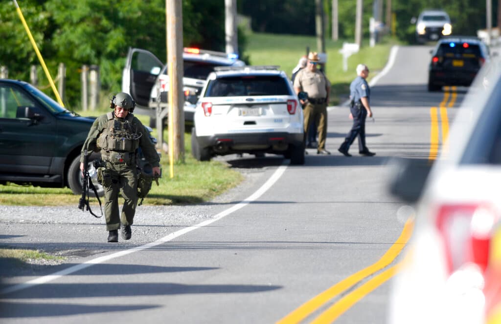El atacante aún no ha sido acusado: lo que se sabe del tiroteo en Maryland, que dejó tres muertos y dos heridos