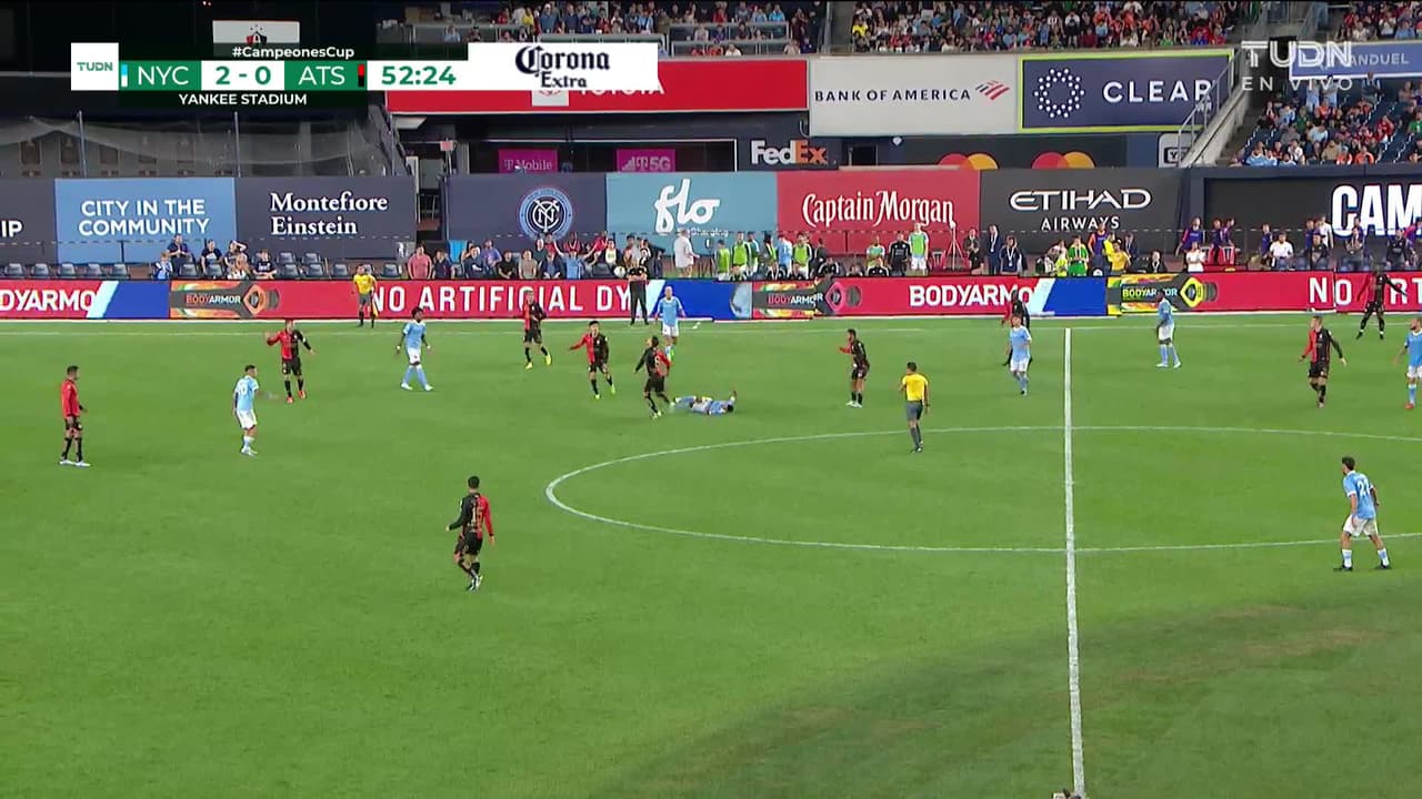 ¡TIRO ATAJADO! disparo por Gabriel Pereira.