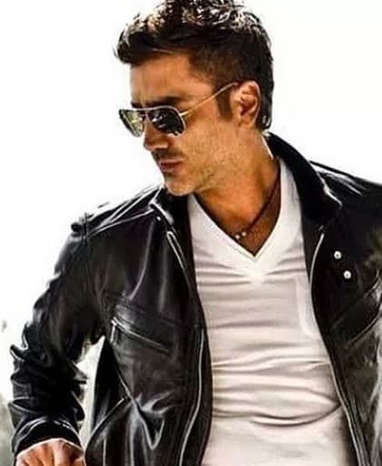 El martes 2 de septiembre se reportó que cerca de las 4AM la camioneta en la que iba el cantante se volcó cerca de su rancho en Guadalajara, Jalisco en México.