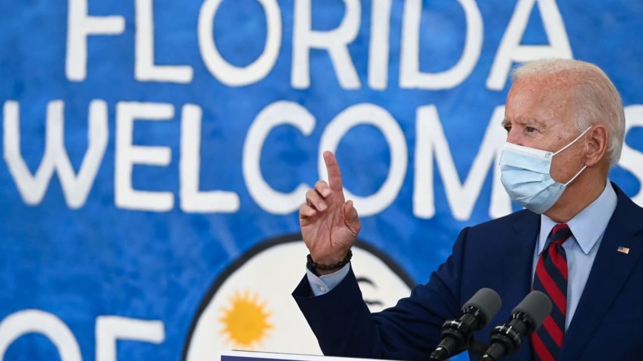 Un hombre de Haines City robó una excavadora y destruyó letreros en apoyo a Joe Biden