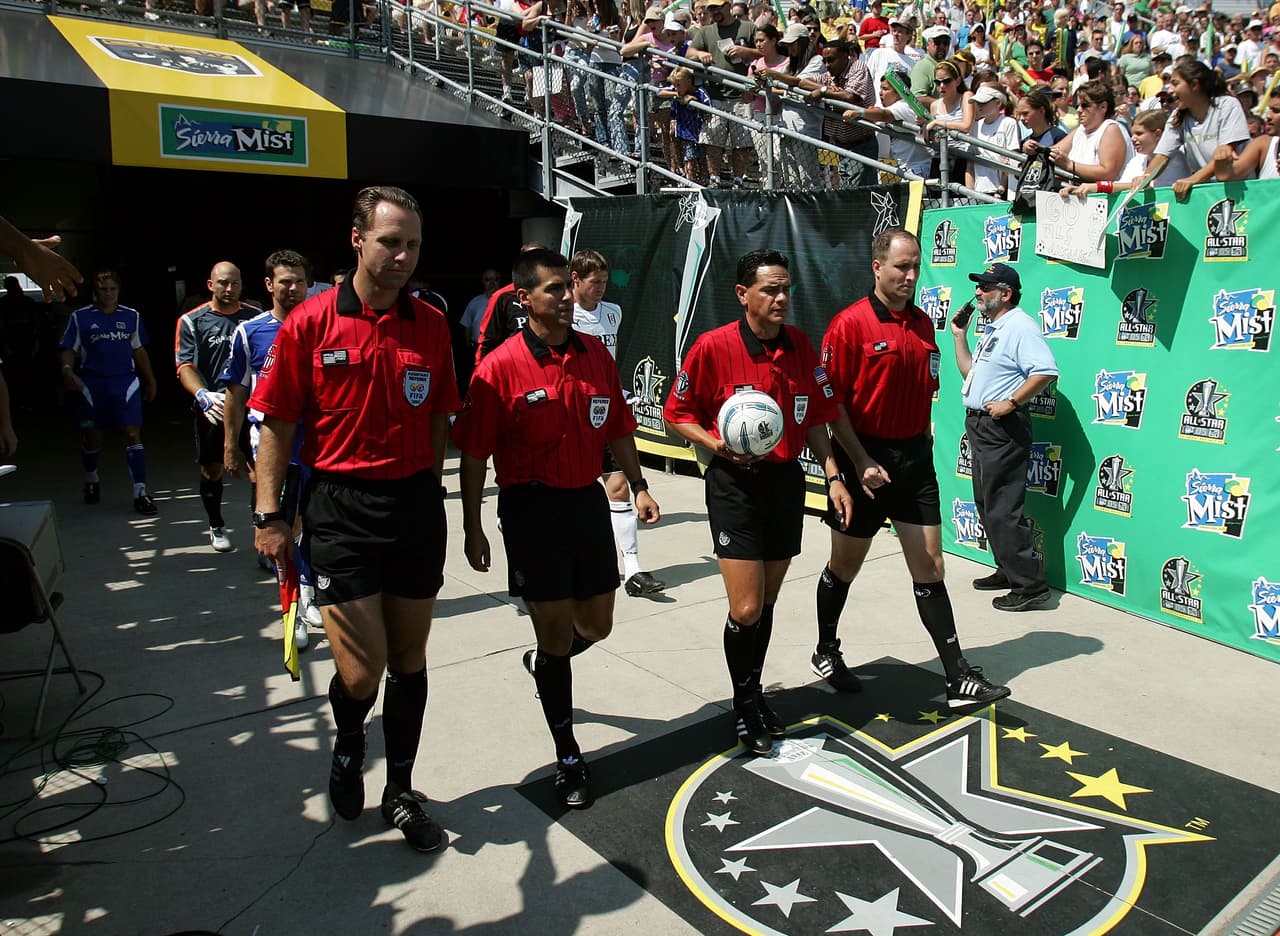 El Partido de la Estrellas regresó a Columbus en 2005 y el formato de Este vs. Oeste fue olvidado. En su lugar, rivales europeos de gran talla comenzaron a ser rivales de los mejores jugadores de la MLS.