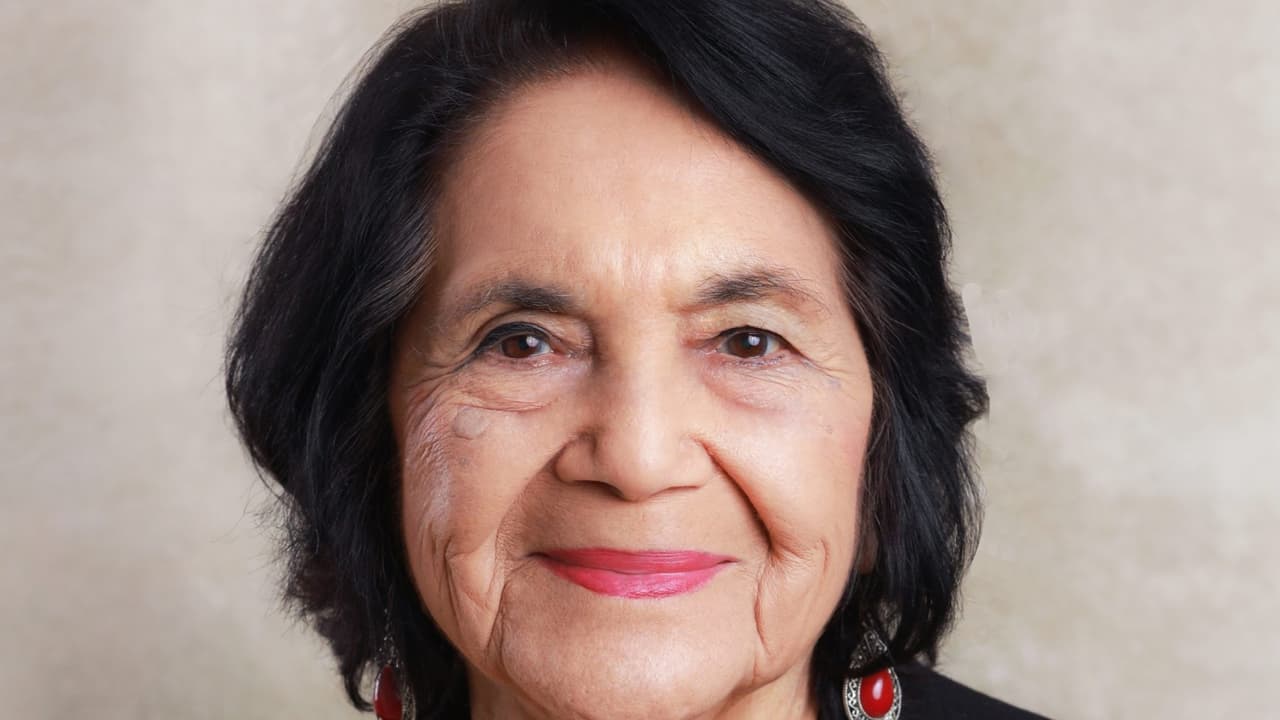 El emblemático grito "Sí se puede" de Dolores Huerta y su impacto histórico en las luchas sociales