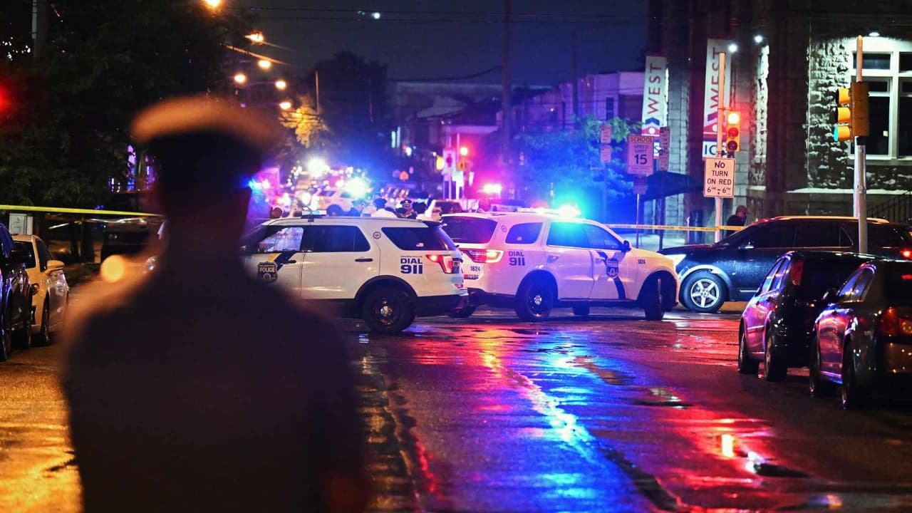 Operativo anti-drogas resulta en el arresto de doce hispanos en Kensington 