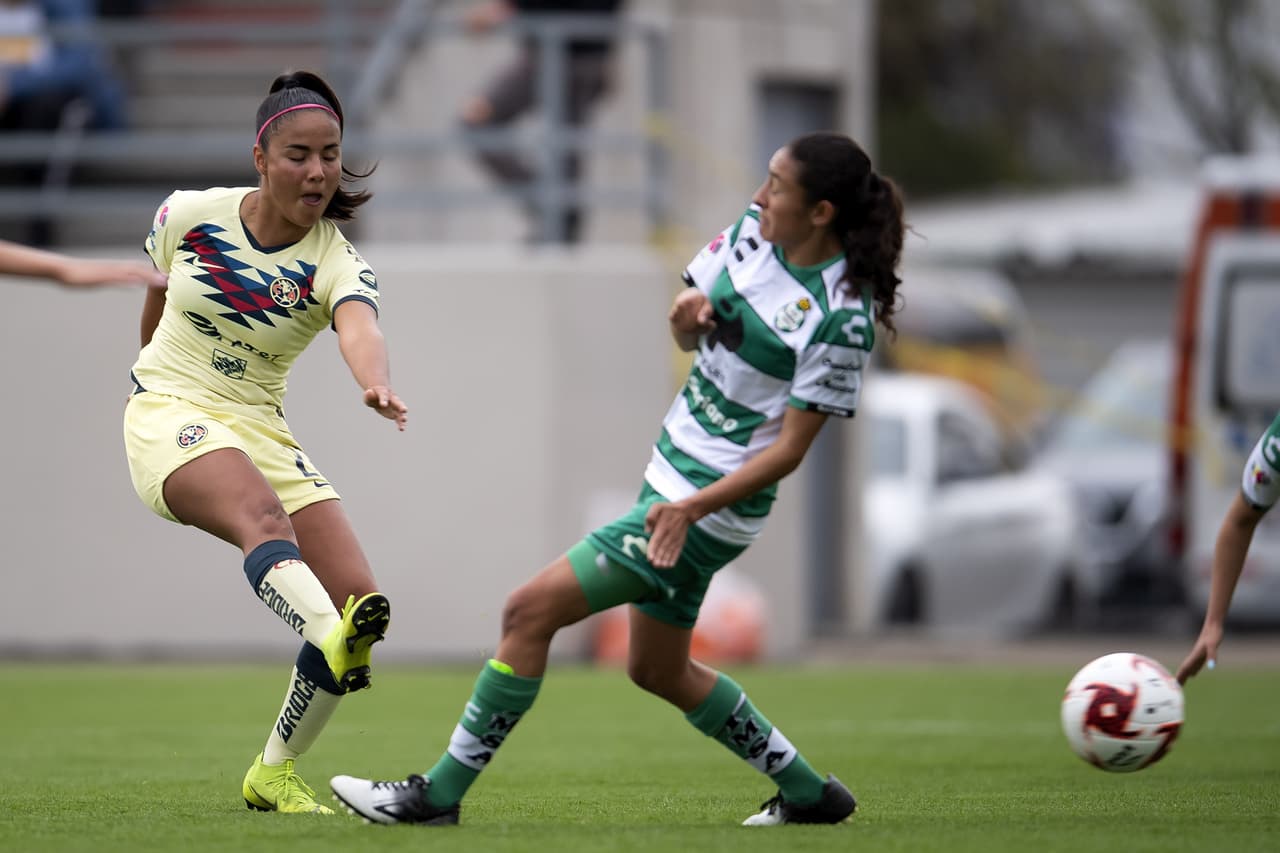 ¡Partidazo en Coapa! Duelo de poder a poder entre el América y las Guerreras del Santos Femenil que nos deleitó con una feria de goles.