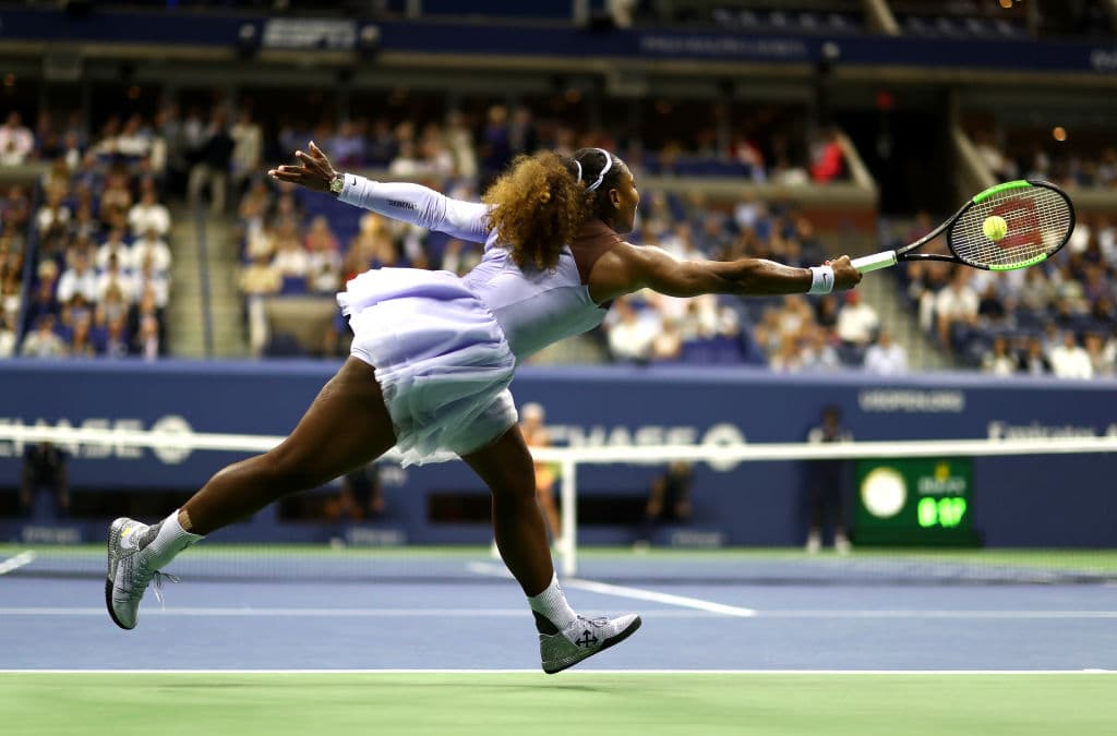 Serena fue simple y sencillamemnte impetuosa. Un dato: tuvo 31 tiros ganadores por apenas 10 de Sevastova. Además sumó cuatro saques as.