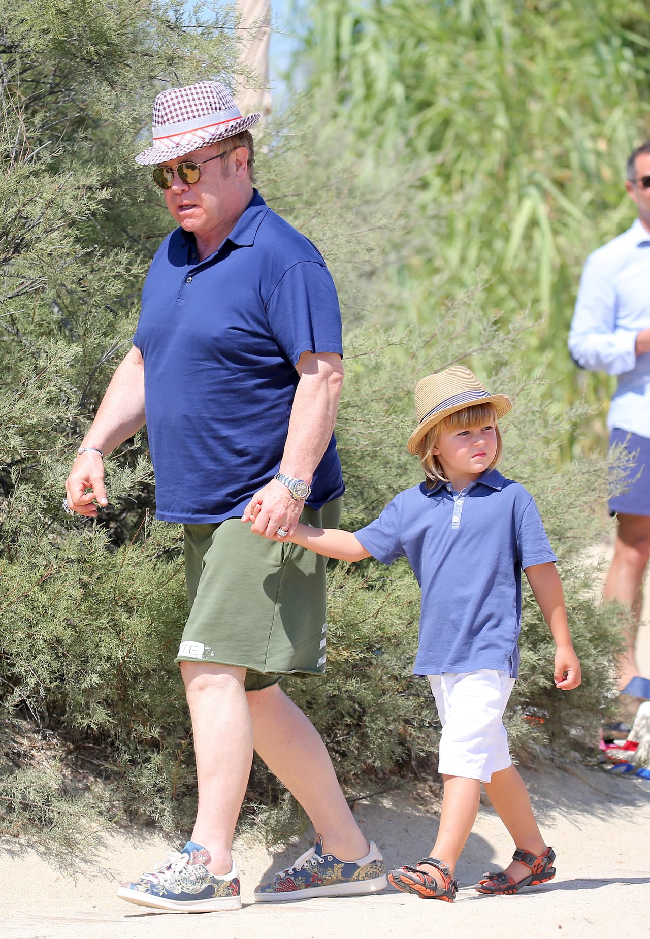 Las vacaciones familiares de Elton, David y sus hijos Zachary y Elijah.