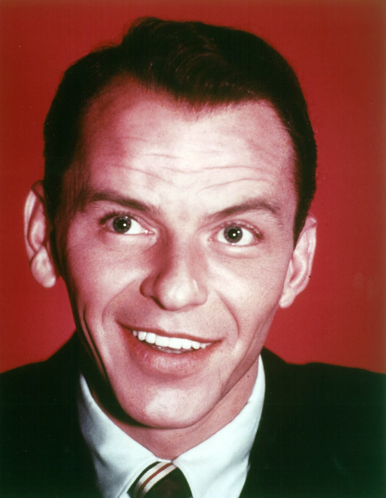 Su legado musical ha pasado generación, tras generación, volviéndose uno de los referentes más emblemáticos en las voces masculinas.