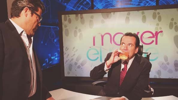 A "El Burro" se le antojó un pan dulce.