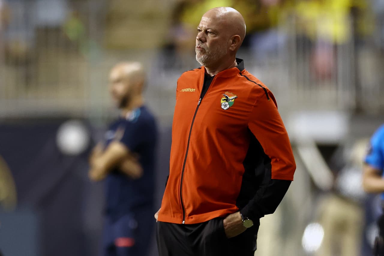 DT de Bolivia muestra indignación por 10 años sin ganar en Copa América